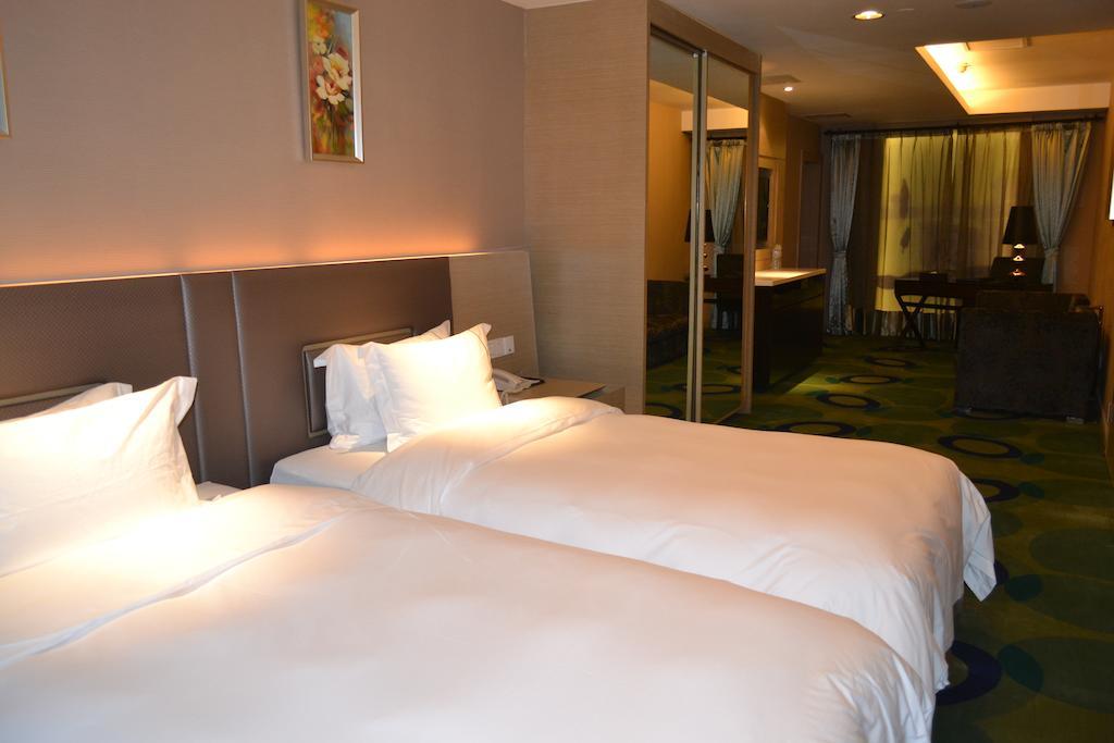 Angel Garden Hotel Хух-Хото Номер фото